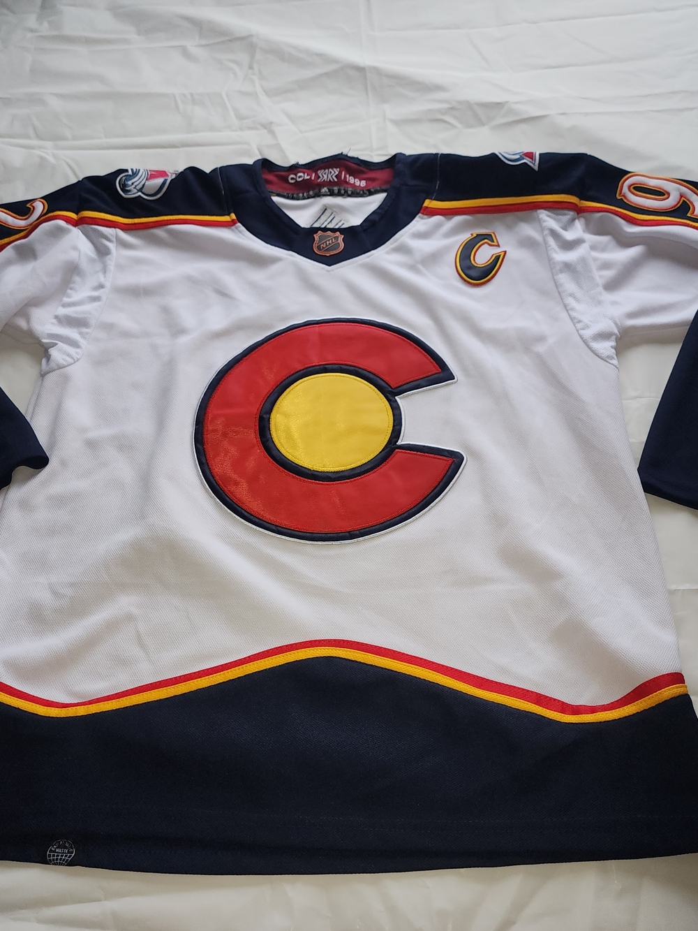 ADIDAS COLORADO AVALANCHE GABRIEL LANDESKOG #92 REVERSE RETRO 2.0 JERSEY WHITE